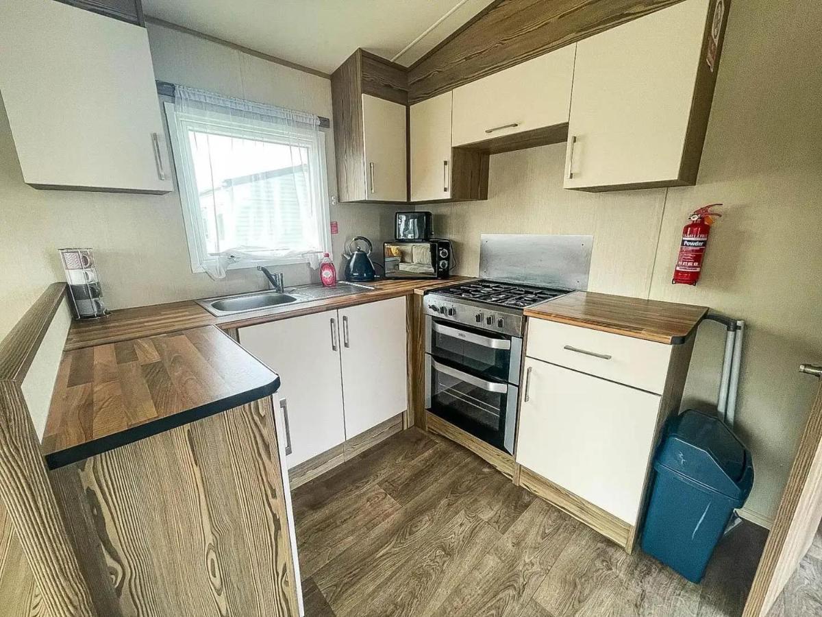 Seawick 2-Bed 6 Berth Caravan With Free Wifi Villa Clacton-on-Sea Exterior foto